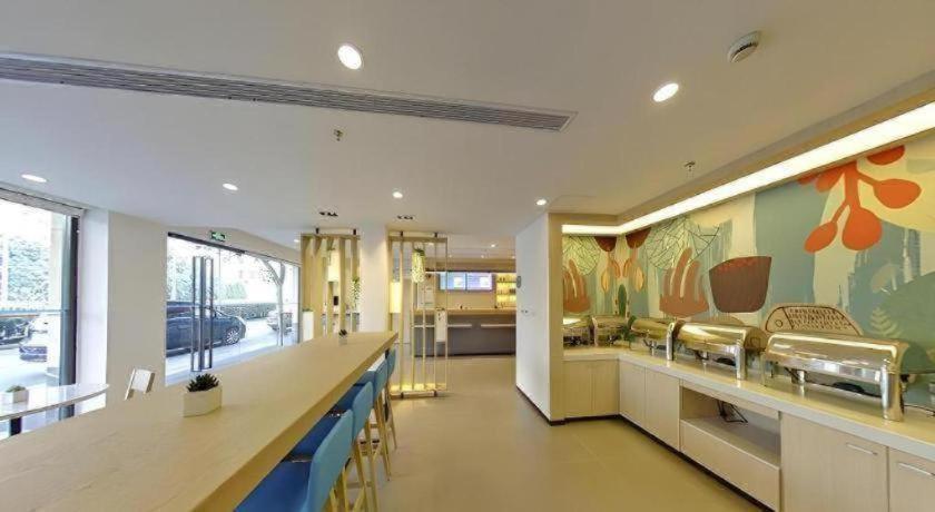 Hotel Hanting Tangqiao Metro Station Shanghai