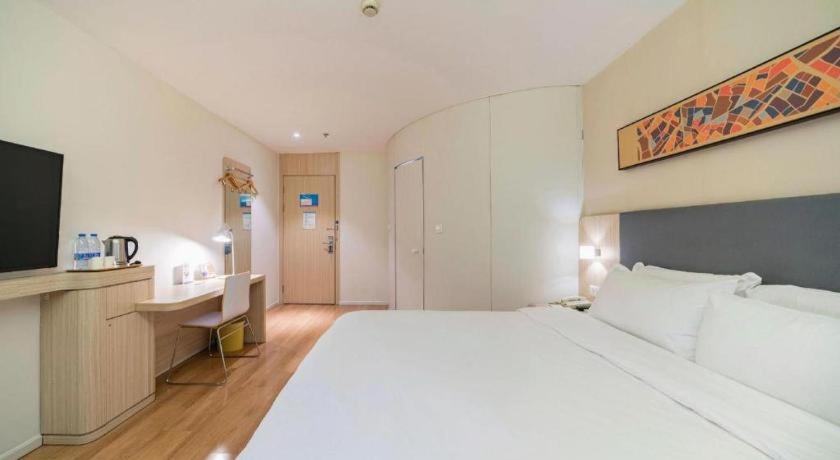Hotel Hanting Tangqiao Metro Station Shanghai